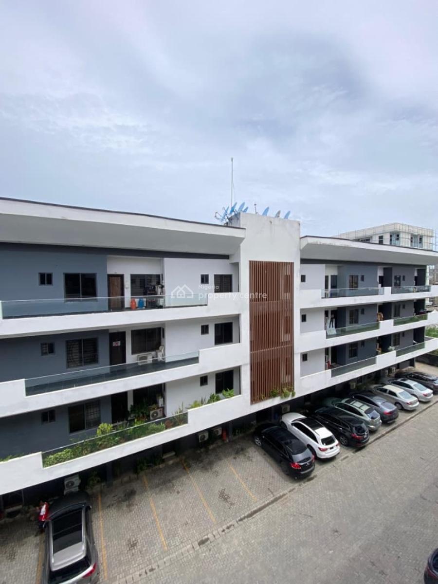 Distress Property 3 Very Big Bedroom Apartment on Spa Road Ikate, Spa Road,ikate ,lekki ,lagos ,nigeria, Ikate, Lekki, Lagos, Flat / Apartment for Sale
