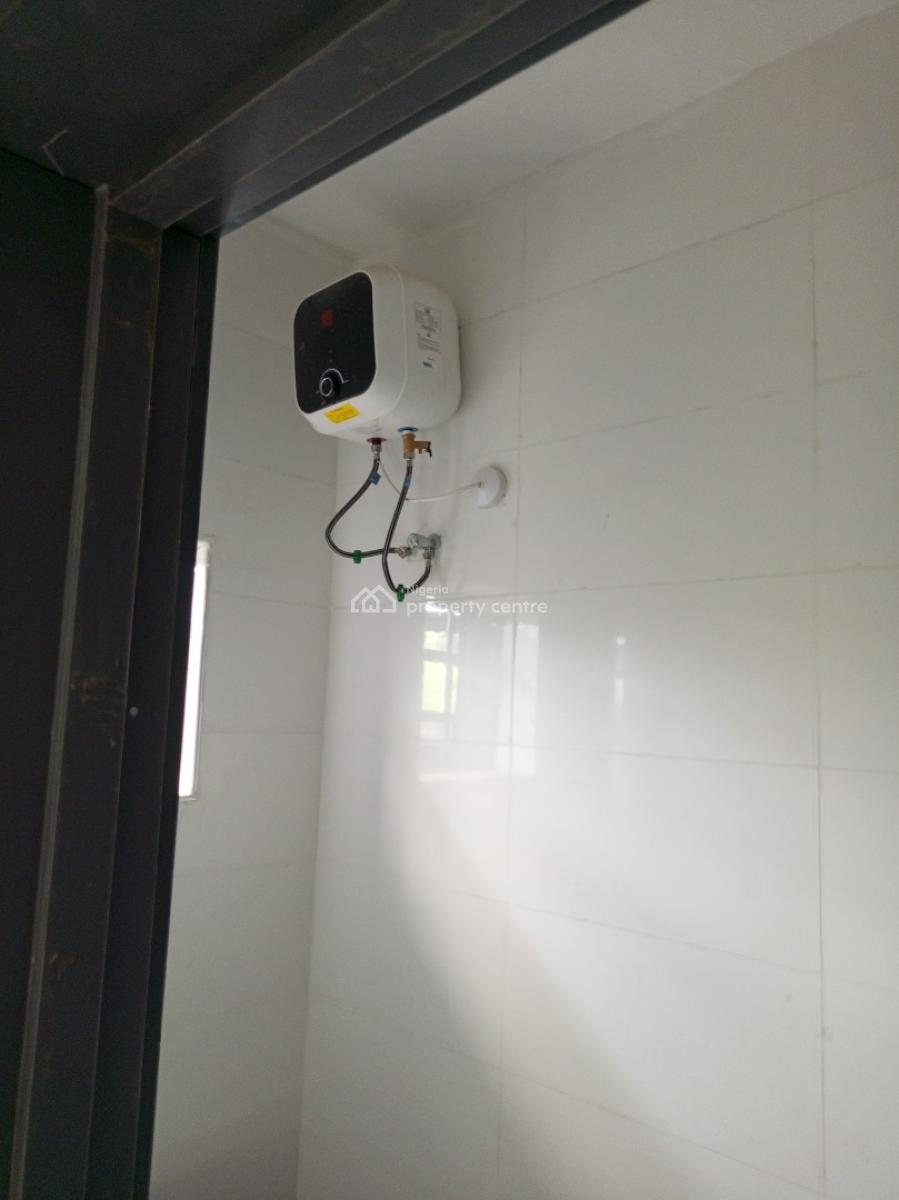 2 Bedroom Luxury Apartment, Ajah, Lagos, Flat / Apartment for Rent