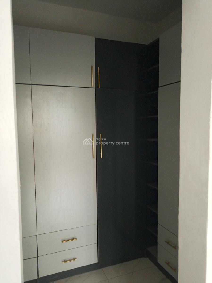 2 Bedroom Luxury Apartment, Ajah, Lagos, Flat / Apartment for Rent