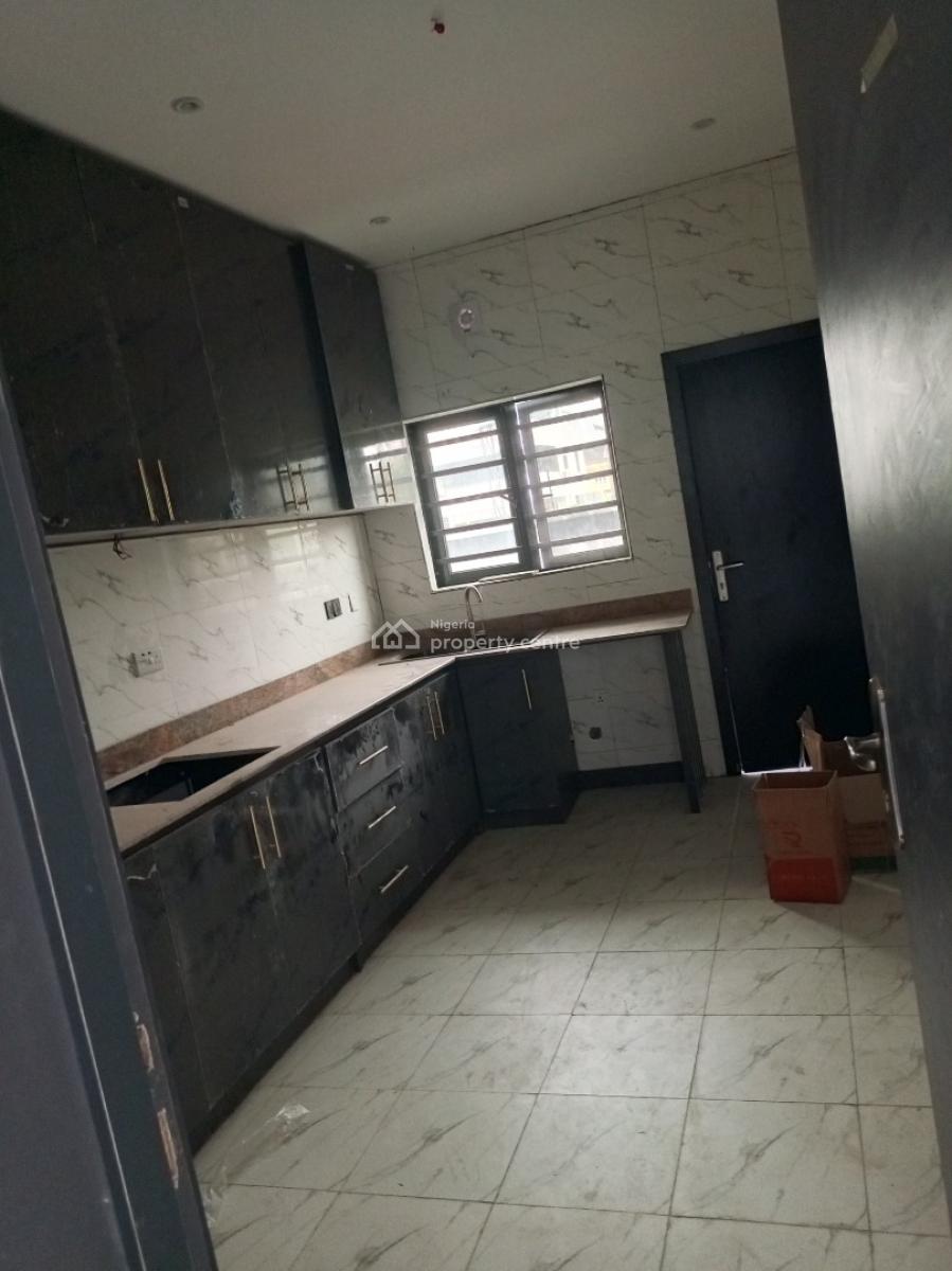 2 Bedroom Luxury Apartment, Ajah, Lagos, Flat / Apartment for Rent