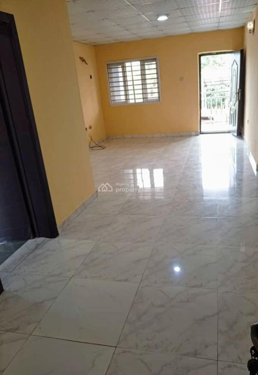 Nice 3 Bedroom Flat Upstairs, Adesanya Axis, Ajiwe, Ajah, Lagos, Flat / Apartment for Rent