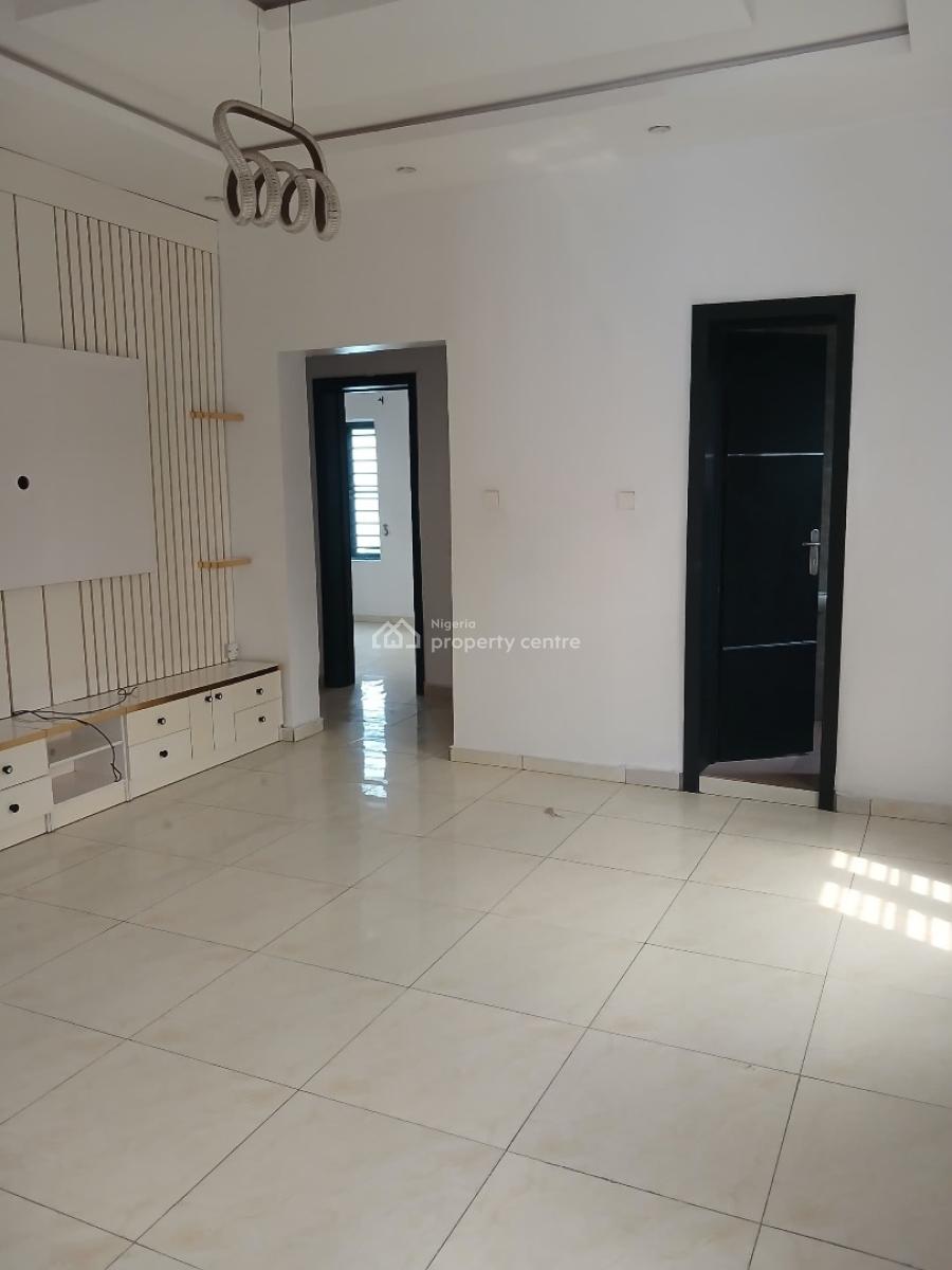Fantastic Two Bedroom Flat Upstairs on a Gated Close Behind Omole Ph2, Olowora, Omole Phase 2, Ikeja, Lagos, Flat / Apartment for Sale