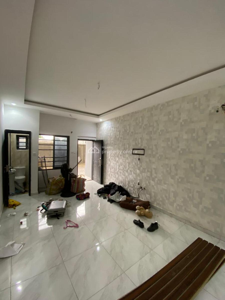 Exclusive 2 Bedrooms Luxury Apartment, Even Estate Ado Roundabout, Ajah, Lagos, Flat / Apartment for Rent