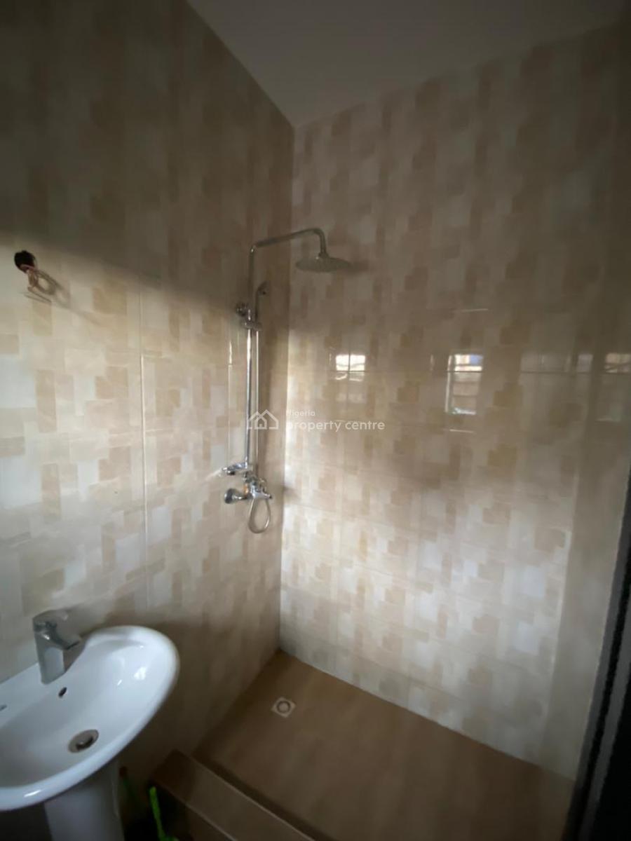 Exclusive 2 Bedrooms Luxury Apartment, Even Estate Ado Roundabout, Ajah, Lagos, Flat / Apartment for Rent