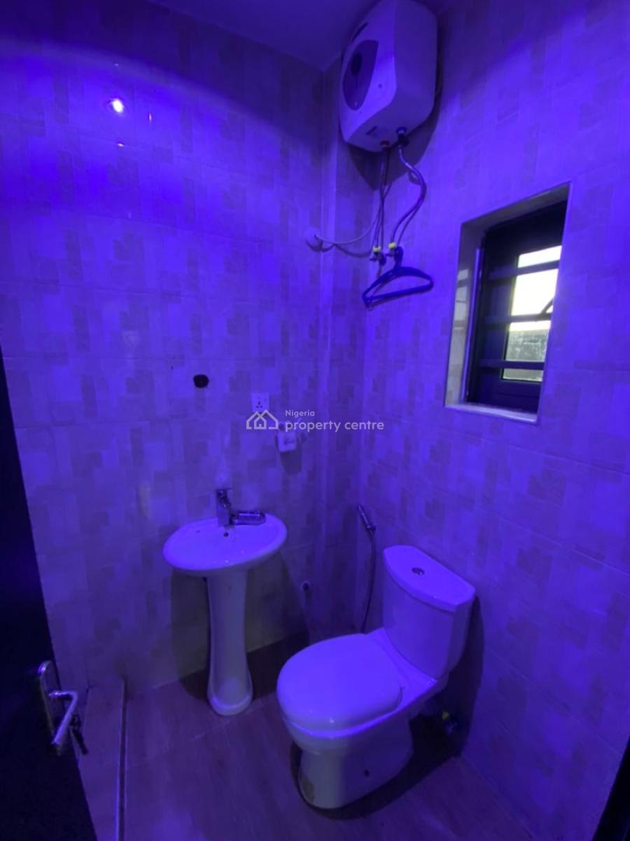 Exclusive 2 Bedrooms Luxury Apartment, Even Estate Ado Roundabout, Ajah, Lagos, Flat / Apartment for Rent