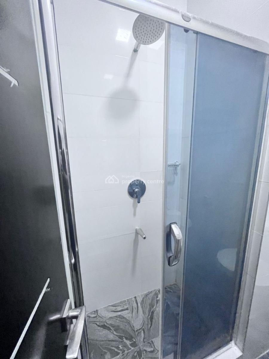 Luxury Furnished 3 Bedroom Ground Floor 24/7 Light Secured Estate, Lekki Phase 1, Lekki, Lagos, Flat / Apartment for Rent
