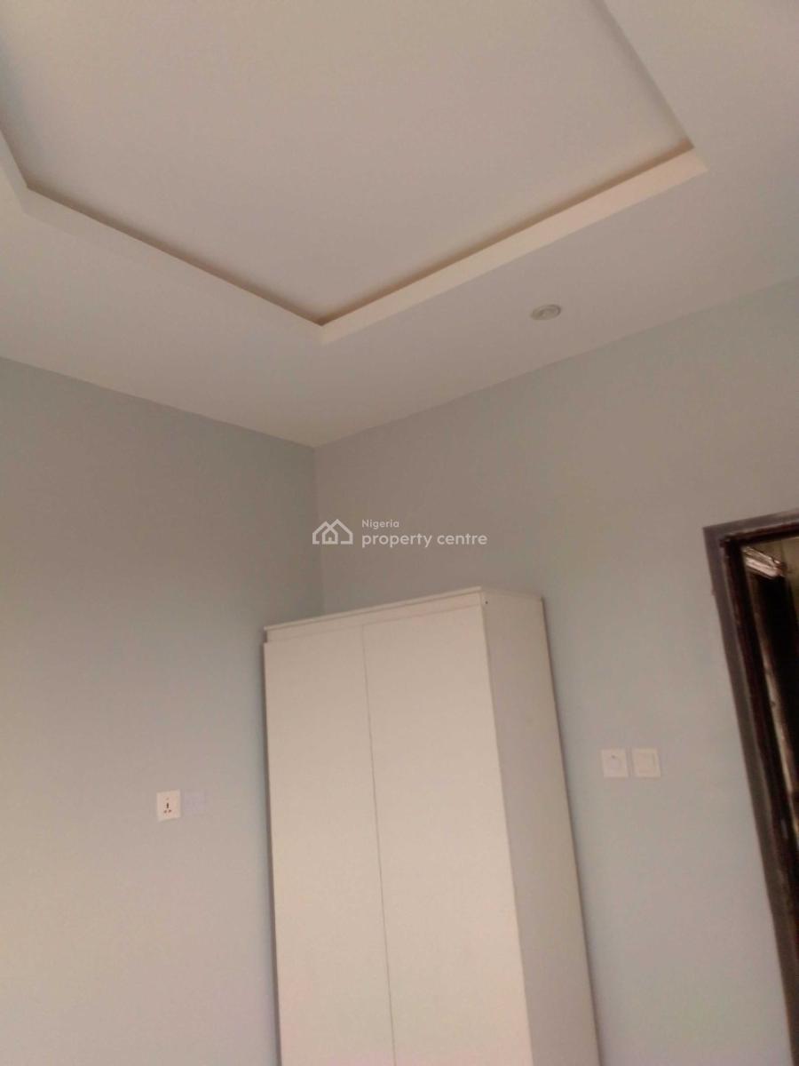 Newly Built Lovely Pop 2 Bedroom Flat En Suite, Off Arepo Bus Stop, Makogi, Magboro, Ogun, Flat / Apartment for Rent