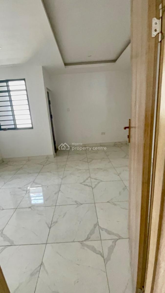 Luxury 4-bedroom Terrace Duplex with Central Power Supply, Ikate, Lekki, Lagos, Terraced Duplex for Rent