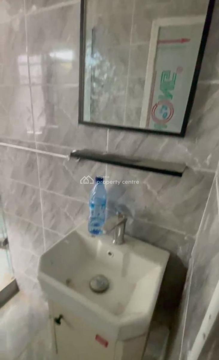Spacious Newly Built  2 Bedroom Apartment, Adelabu, Surulere, Lagos, Flat / Apartment for Rent