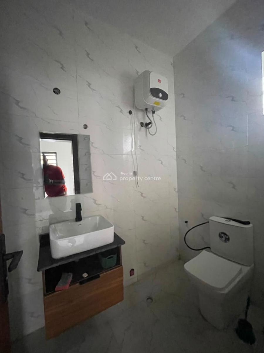 Smart Spacious 2 Bedrooms Apartment with 24/7 Power Supply Upstairs, Abraham Adesanya Axis, Ajah, Lagos, Flat / Apartment for Rent