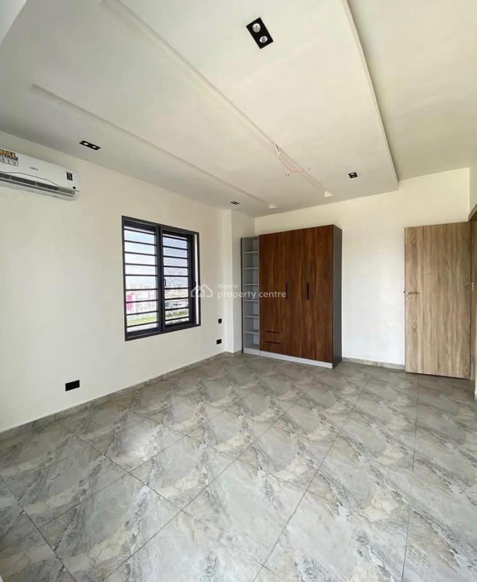 3 Bedroom Serviced Apartment with Swimming Pool, Right, Lekki, Lagos, Flat / Apartment for Rent