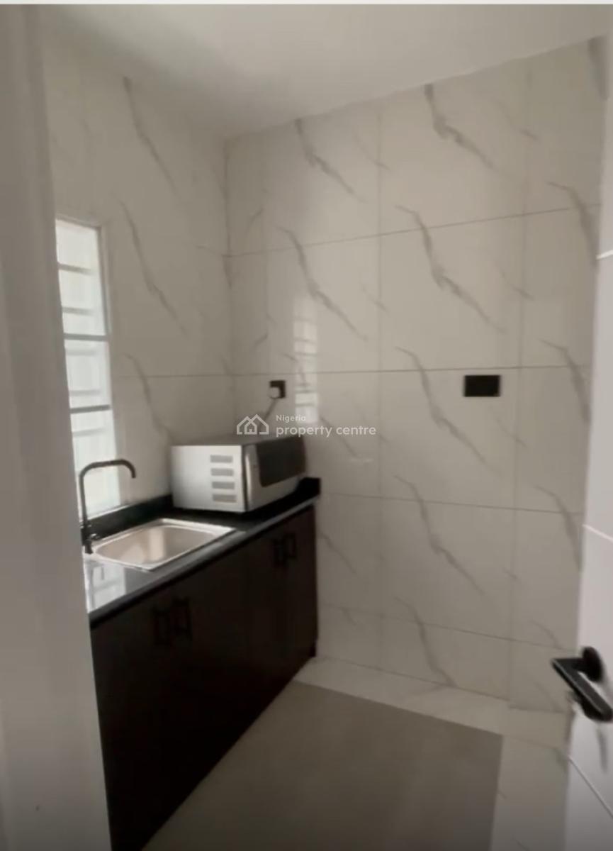 Brandnew Miniflat Nice Kitchen Serene Code Acces Estate 20/24hrs Light, Thomas Estate, Ajah, Lagos, House for Rent