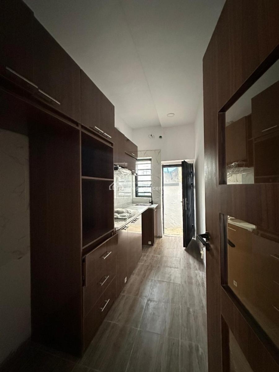 Contemporary 3 Bedroom Terrace Duplex, Ikota, Lekki, Lagos, Terraced Duplex for Sale