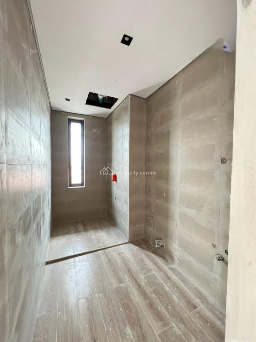 Spacious 2 & 3 Bedroom Apartments with a Bq, Pool, and Gym, Oniru, Victoria Island (vi), Lagos, Block of Flats for Sale