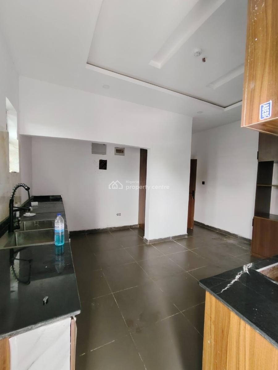 Luxury 2 Bedrooms Apartment, Abraham Adesanya, Ajah, Lagos, Flat / Apartment for Rent