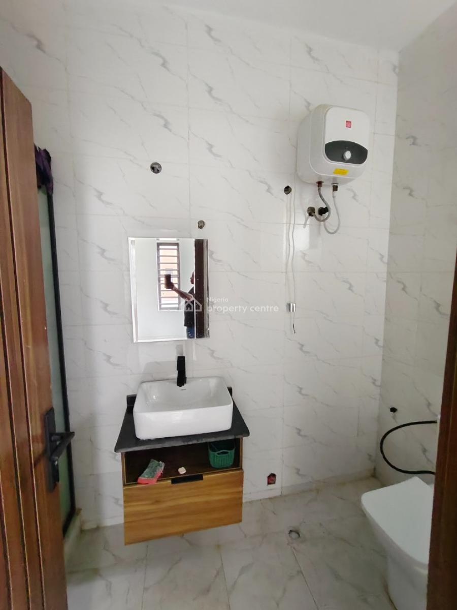 Luxury 2 Bedrooms Apartment, Abraham Adesanya, Ajah, Lagos, Flat / Apartment for Rent