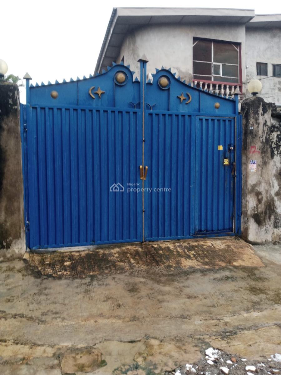Spacious 2 Bedroom Flat with Wardrobes 1 Toilet 1 Bath, Off Governors Road, Ikotun, Lagos, Flat / Apartment for Rent