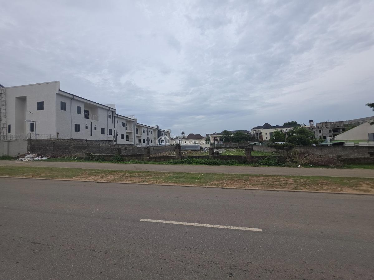 Your Gateway to Wealth! 8 Unlock Unlimited Potential, By Nnpc, Guzape District, Abuja, Mixed-use Land for Sale