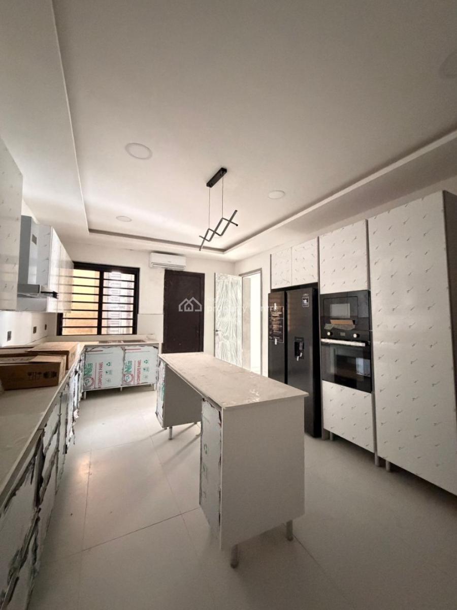 Luxury 4 Bedroom Maisonette +2 Bq+pool in Secured Location, Ikoyi, Lagos, Detached Duplex for Sale