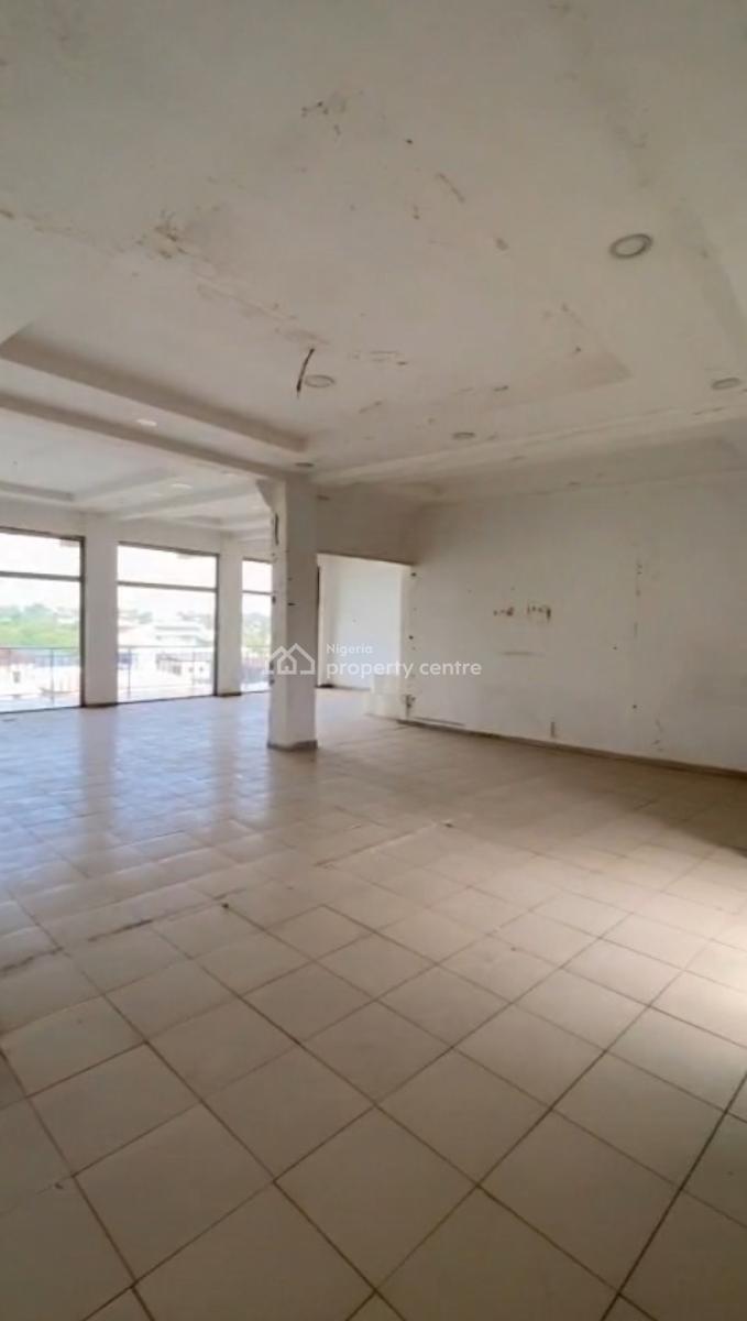 Massive 127sqm Shop/office Space, Wuse 2, Abuja, Plaza / Complex / Mall for Rent