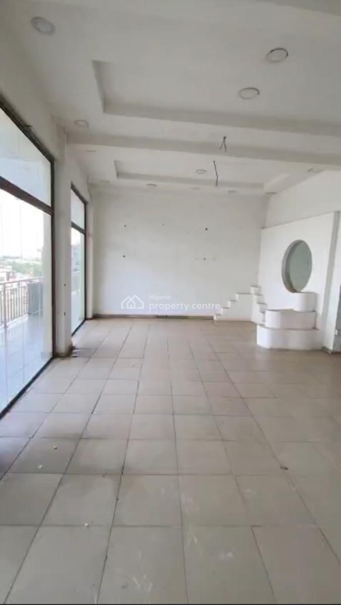 Massive 127sqm Shop/office Space, Wuse 2, Abuja, Plaza / Complex / Mall for Rent
