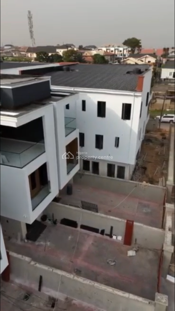 5 Bedroom Semi-detached Duplex with Bq, Gra, Ogudu, Lagos, Semi-detached Duplex for Sale