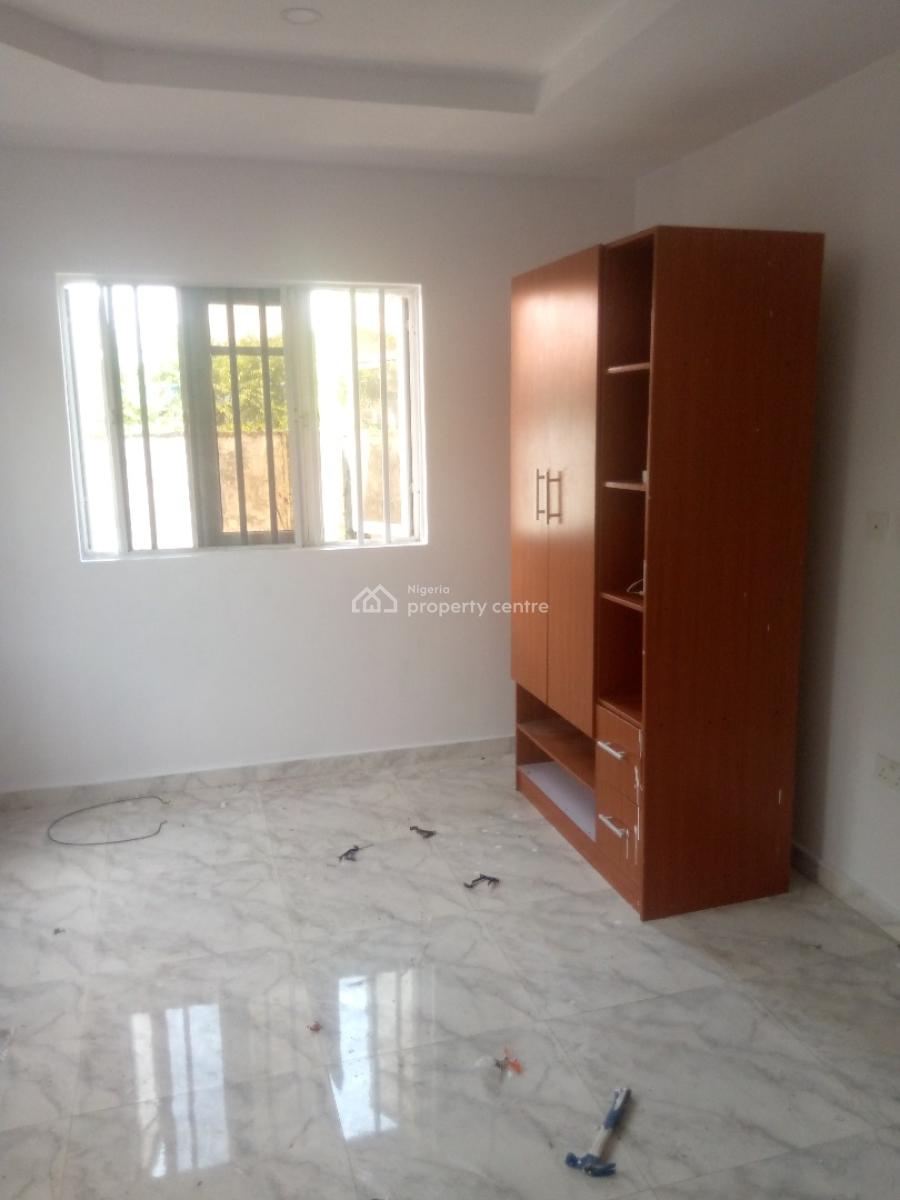 Very Sharp Room En-suit Room Shared Apartment, New Road, Awoyaya, Ibeju Lekki, Lagos, Flat / Apartment for Rent