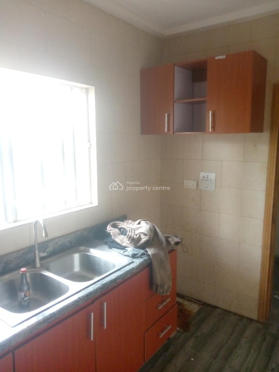 Very Sharp Room En-suit Room Shared Apartment, New Road, Awoyaya, Ibeju Lekki, Lagos, Flat / Apartment for Rent