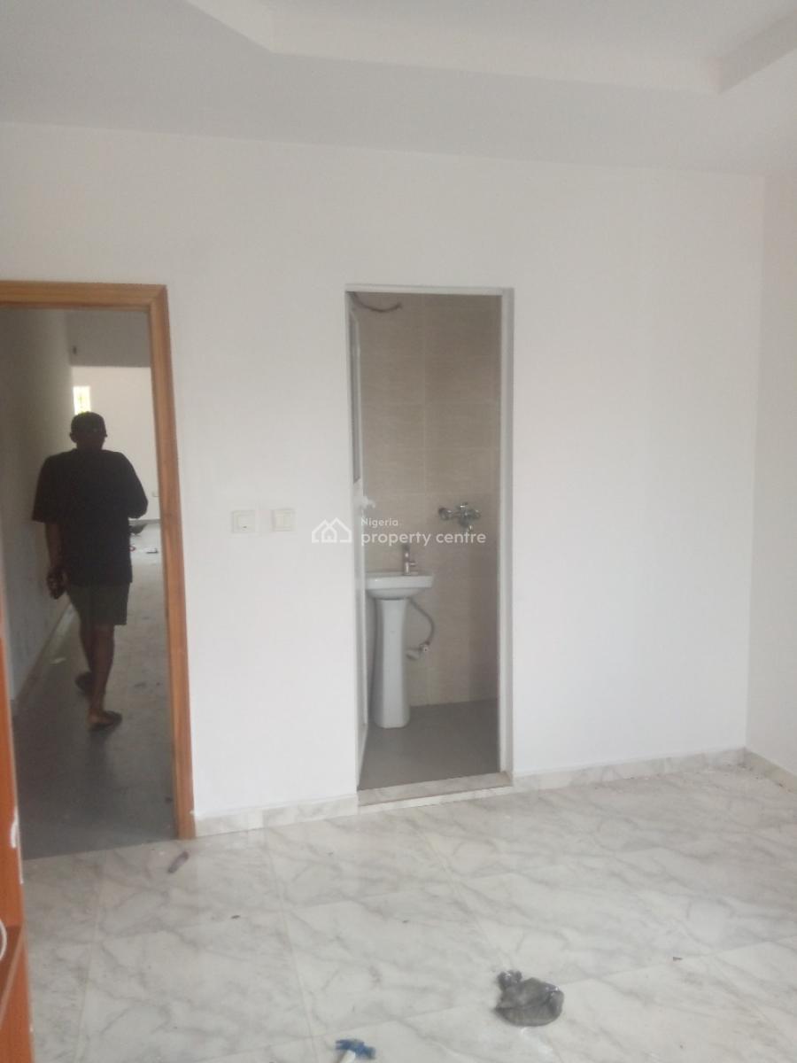 Very Sharp Room En-suit Room Shared Apartment, New Road, Awoyaya, Ibeju Lekki, Lagos, Flat / Apartment for Rent