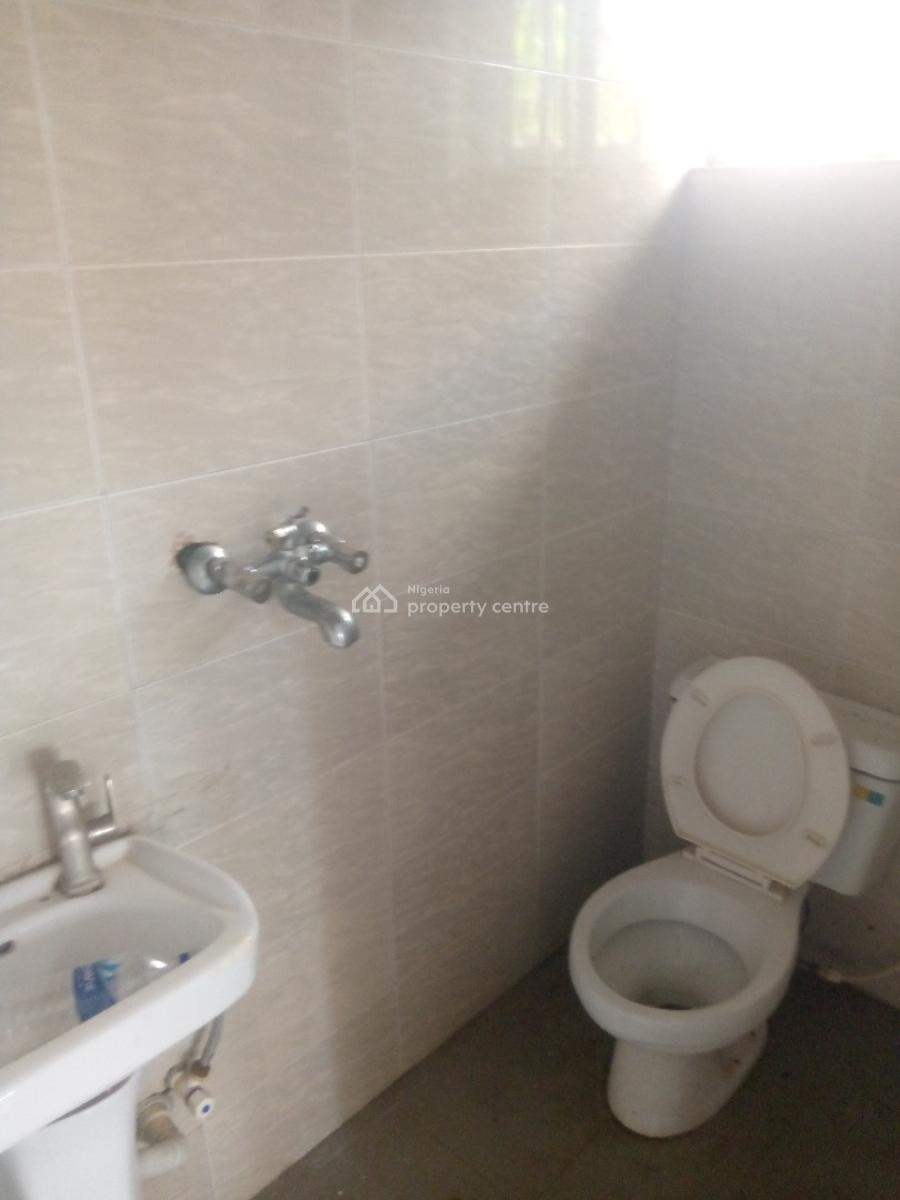 Very Sharp Room En-suit Room Shared Apartment, New Road, Awoyaya, Ibeju Lekki, Lagos, Flat / Apartment for Rent