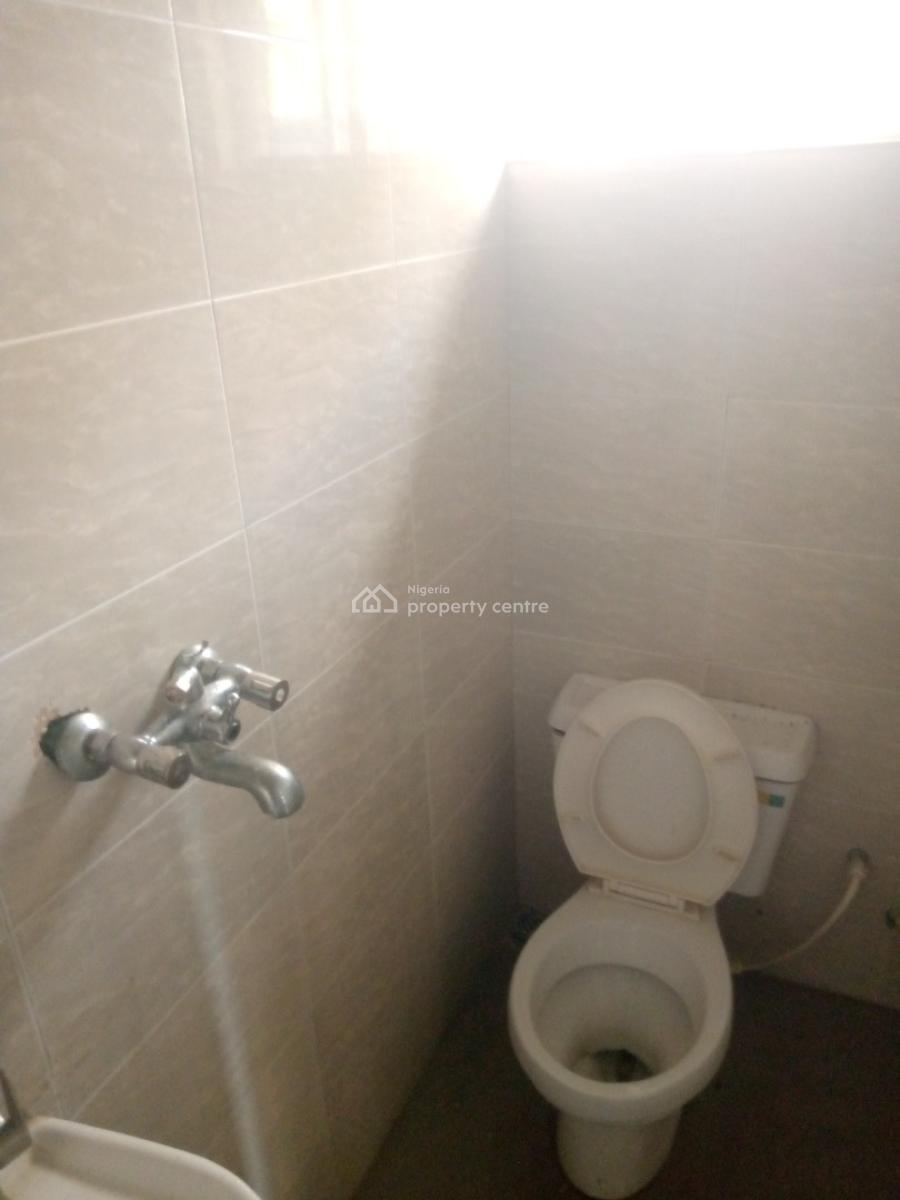 Very Sharp Room En-suit Room Shared Apartment, New Road, Awoyaya, Ibeju Lekki, Lagos, Flat / Apartment for Rent