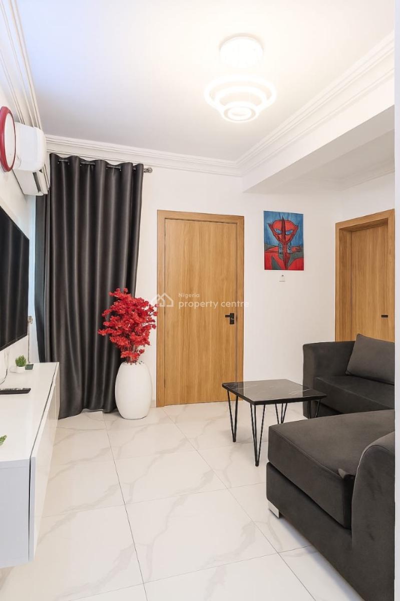 Fully Furnished 1 Bedroom Apartment, Akoka, Yaba, Lagos, Mini Flat (room and Parlour) for Sale