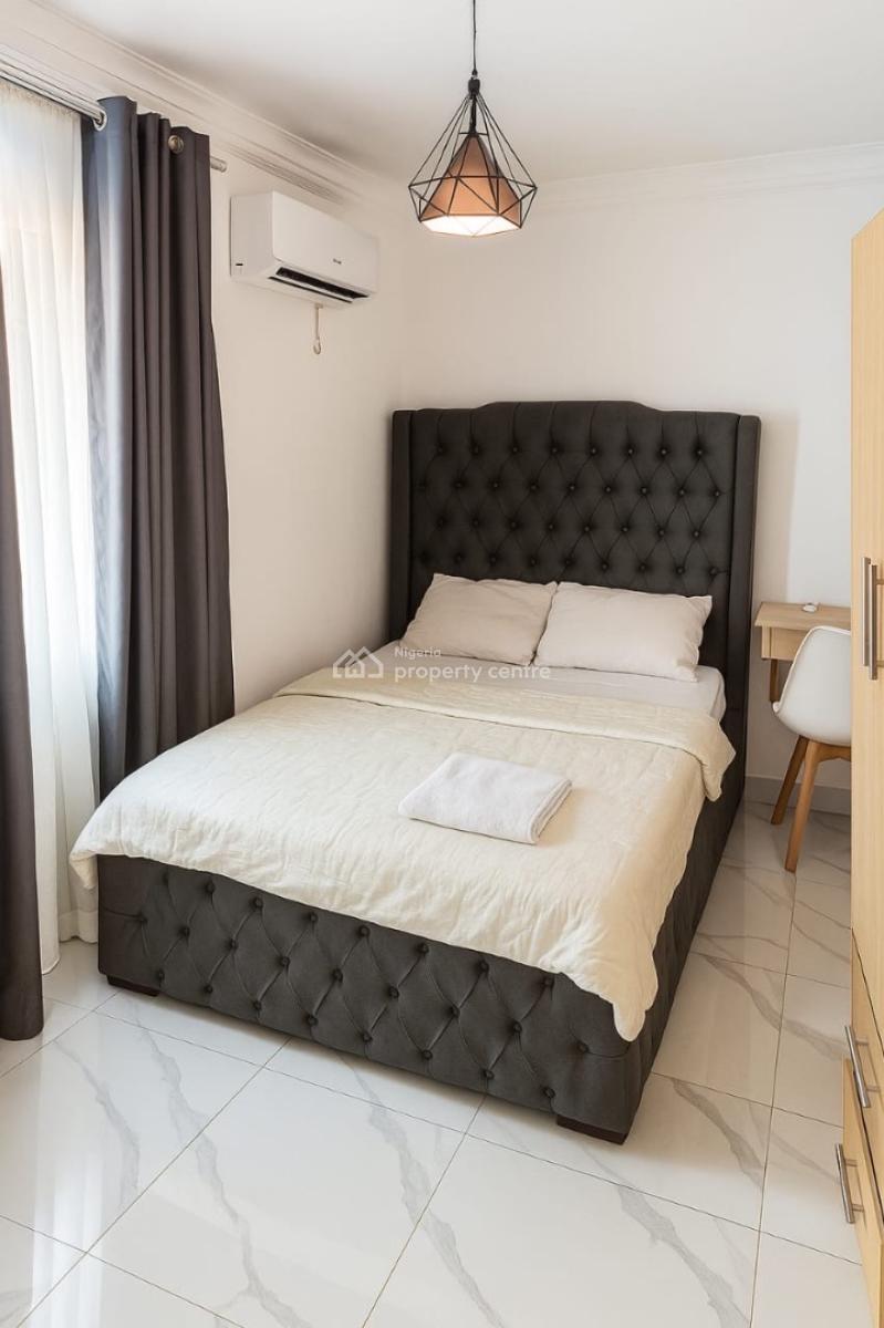 Fully Furnished 1 Bedroom Apartment, Akoka, Yaba, Lagos, Mini Flat (room and Parlour) for Sale