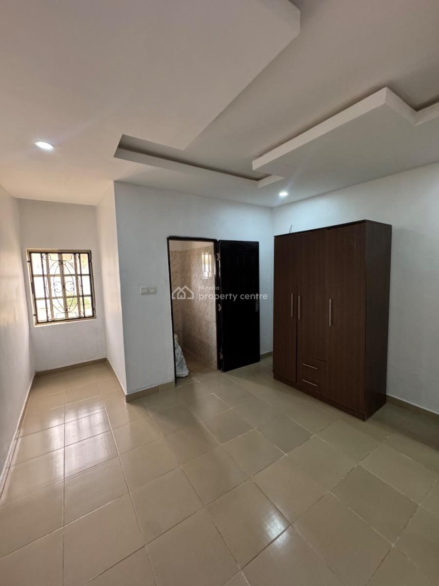 Standard 3 Bedroom Bungalow with Visitors Toilet Inside a Spacious Com, Inside a Well Secured Estate Along Apo Cedercrest Hospital, Apo Nepa, Apo, Abuja, Semi-detached Bungalow for Rent