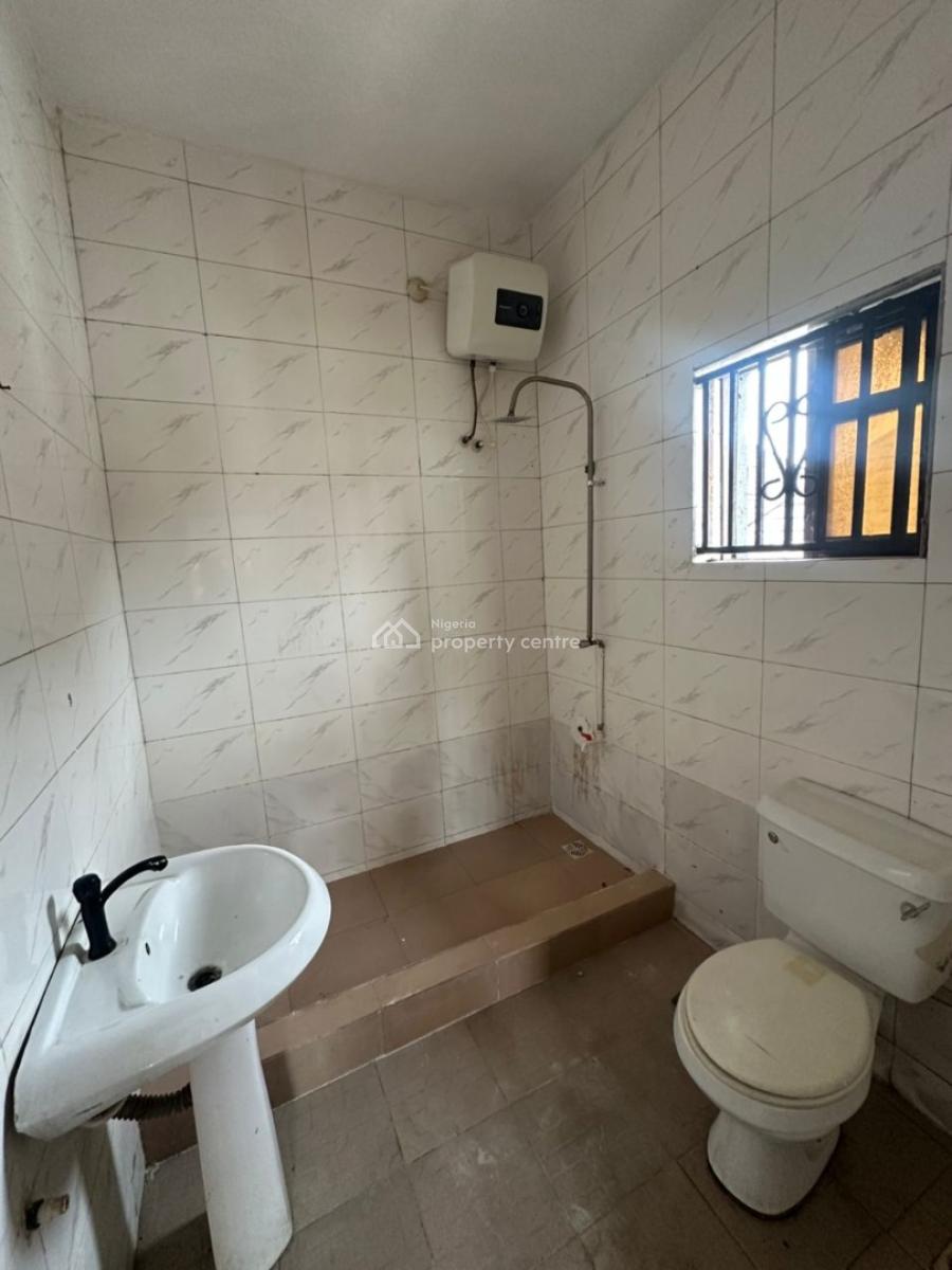 2 Units of Mini Flats with Big Kitchen., Canal West Estate., Osapa, Lekki, Lagos, Mini Flat (room and Parlour) for Rent