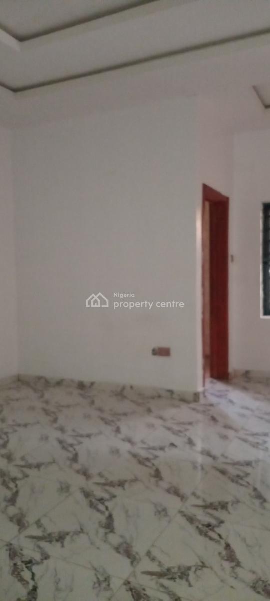 Now Available, Mobil Road Ilaje Ajah, Ilaje, Ajah, Lagos, Flat / Apartment for Rent