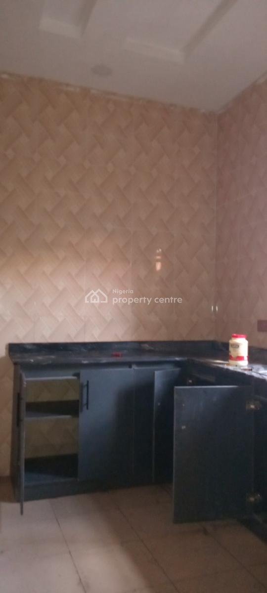 Now Available, Mobil Road Ilaje Ajah, Ilaje, Ajah, Lagos, Flat / Apartment for Rent