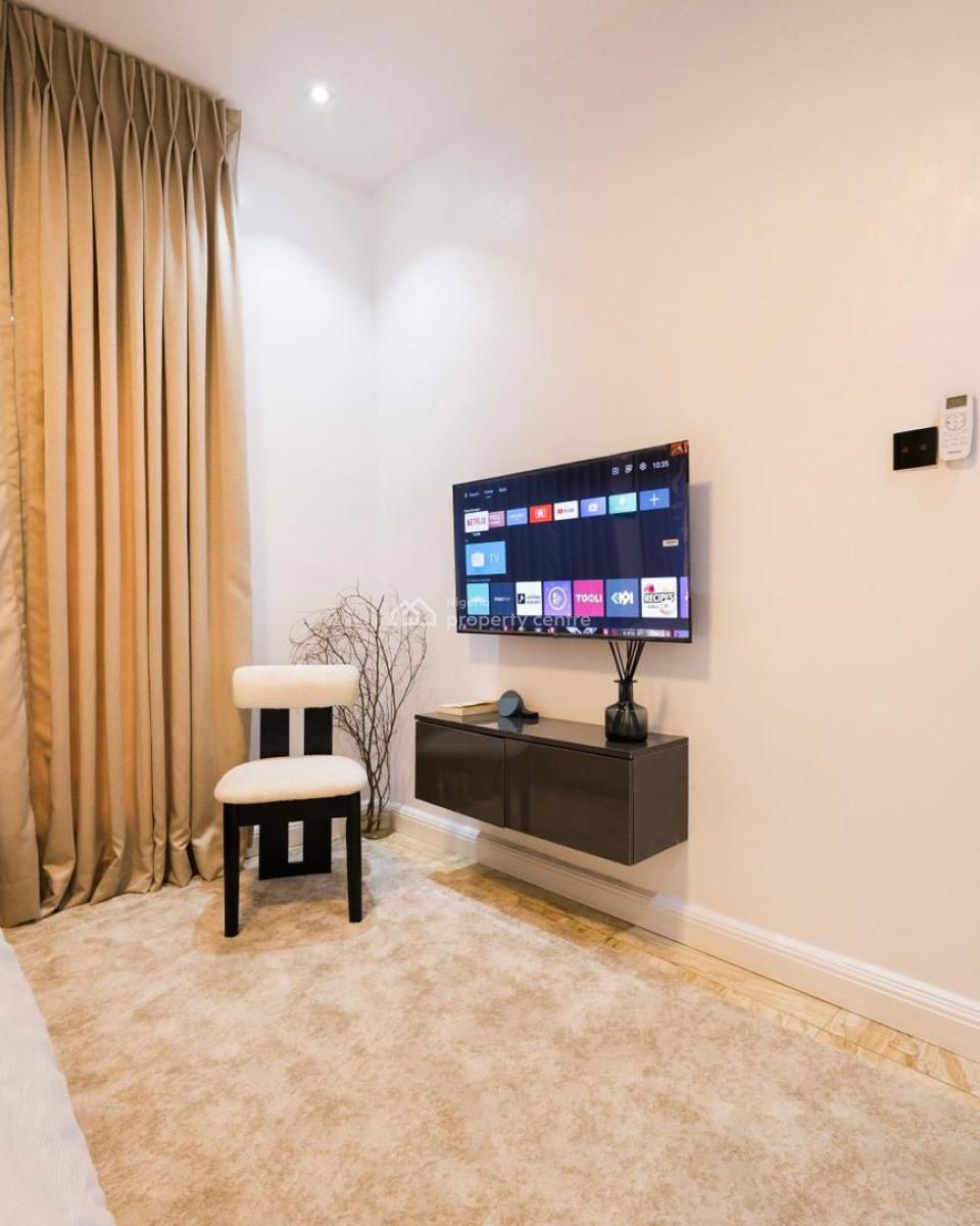 Amazing 2 Bedroom Apartment, Jahi, Jahi, Abuja, Flat / Apartment Short Let