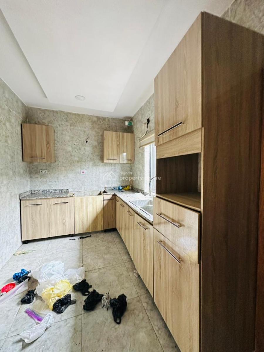Spacious 2 Bedroom Maisonette with Swimming Pool &gym (, Ikate, Lekki, Lagos, Flat / Apartment for Rent