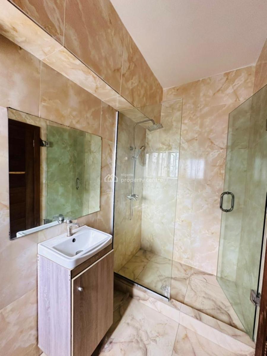 Spacious 2 Bedroom Maisonette with Swimming Pool &gym (, Ikate, Lekki, Lagos, Flat / Apartment for Rent