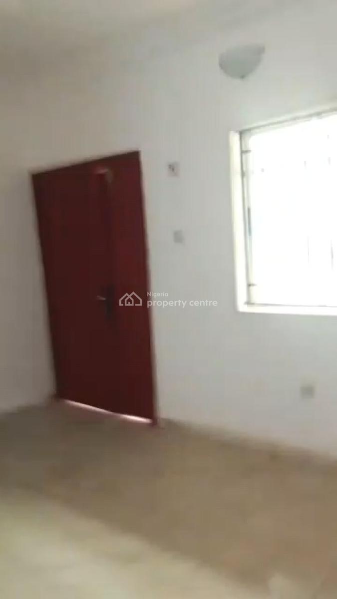 Sharp 2brm Flat Apartment Upstair & Down Floor, Off Mobile Rd Ilaje Abraham Adesanya Ajah, Ajah, Lagos, Flat / Apartment for Rent