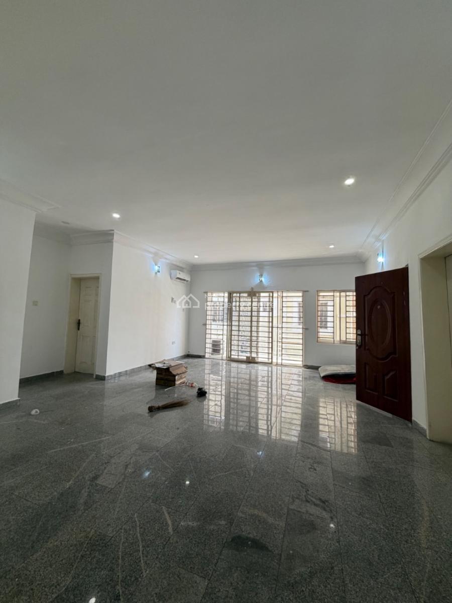 Exquisite 3 Bedroom Apartment with Bq, Lekki Phase 1, Lekki, Lagos, Flat / Apartment for Rent