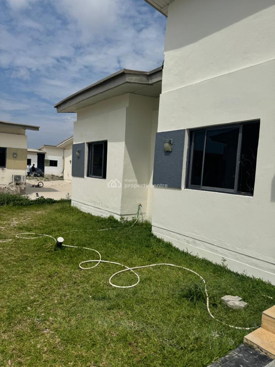 Massive 3 Bedroom Bungalow, Beach Woods Estate Golf Course Lakowe, Lakowe, Ibeju Lekki, Lagos, Flat / Apartment for Rent
