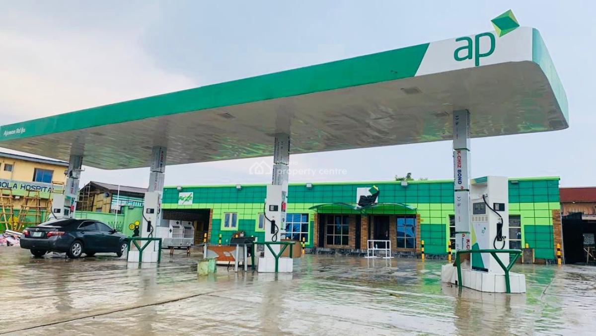 Dispensing Pumps:5 Units of Wayne Pumps, Doube Nozzles, Fully Epump, Ajuwon, Ifo, Ogun, Filling Station for Rent
