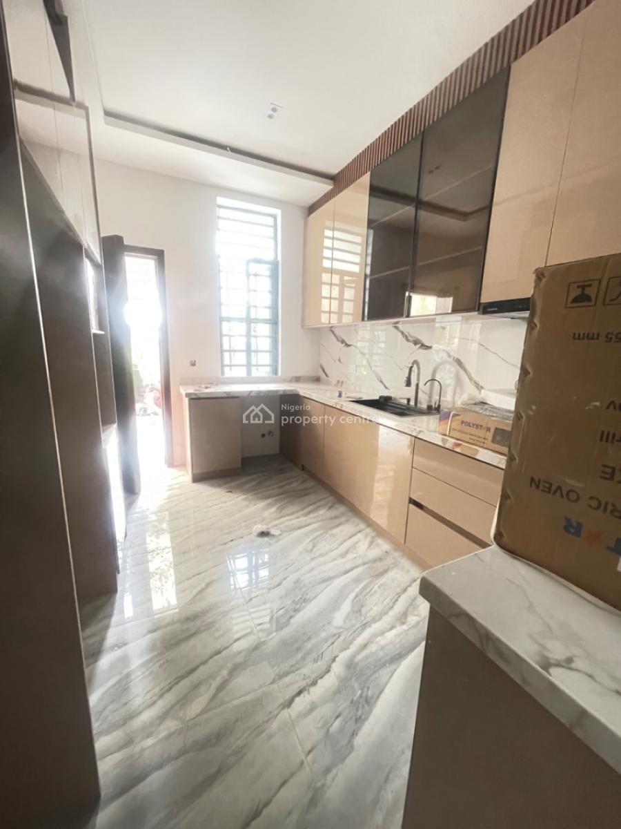Luxury  2 Bedroom Flat, Osapa London, Lekki, Lagos, Block of Flats for Sale