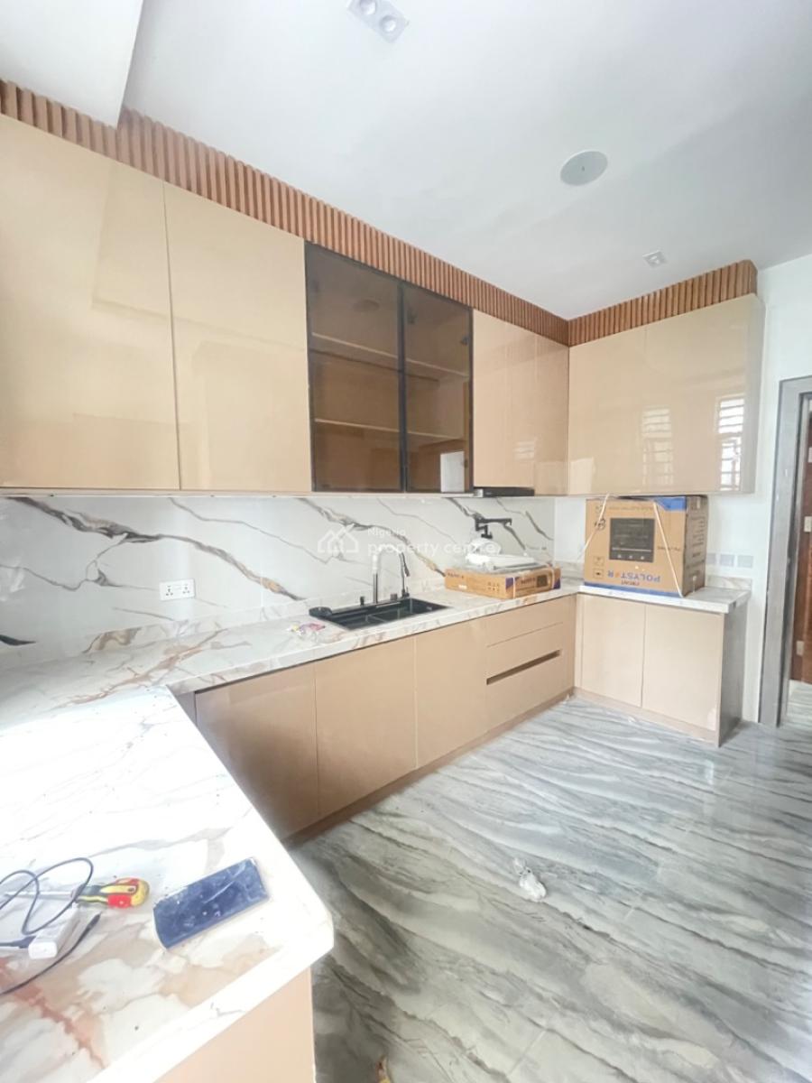 Luxury  2 Bedroom Flat, Osapa London, Lekki, Lagos, Block of Flats for Sale