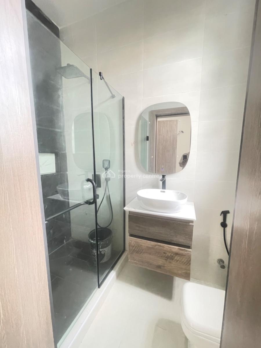 Luxury  2 Bedroom Flat, Osapa London, Lekki, Lagos, Block of Flats for Sale