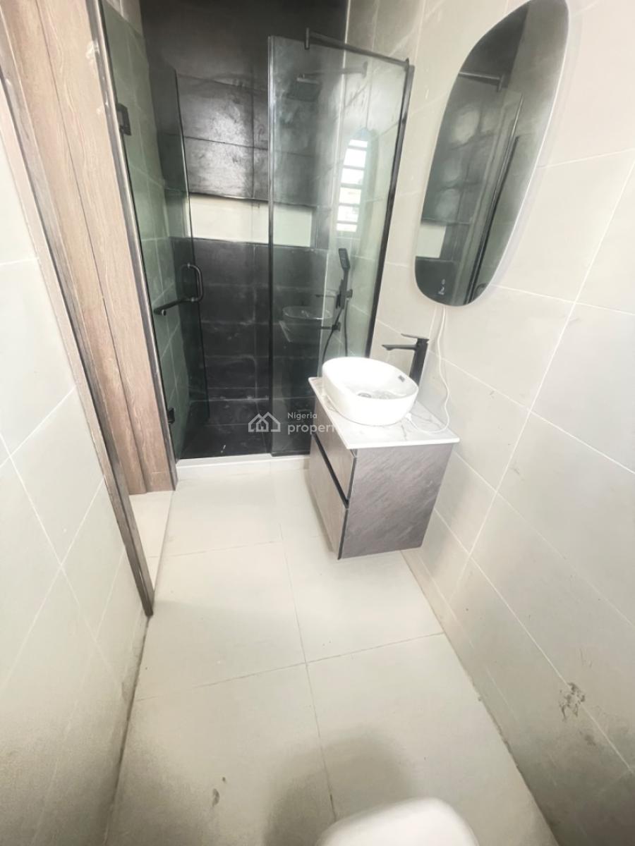 Luxury  2 Bedroom Flat, Osapa London, Lekki, Lagos, Block of Flats for Sale