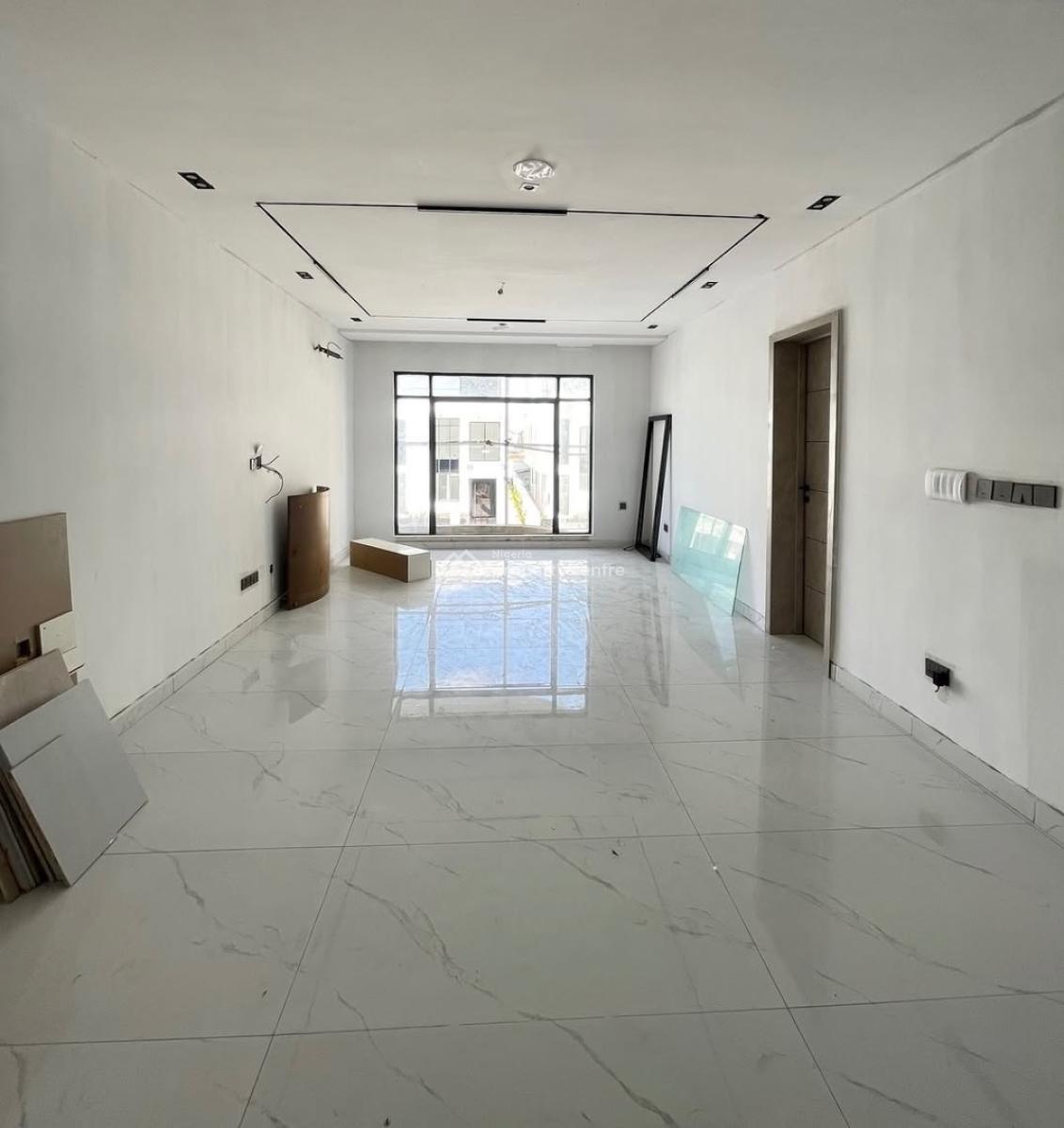 Lovely 3 Bedroom Apartment with Swimming Pool and Gym, Lekki Phase 1, Lekki Phase 1, Lekki, Lagos, Block of Flats for Sale