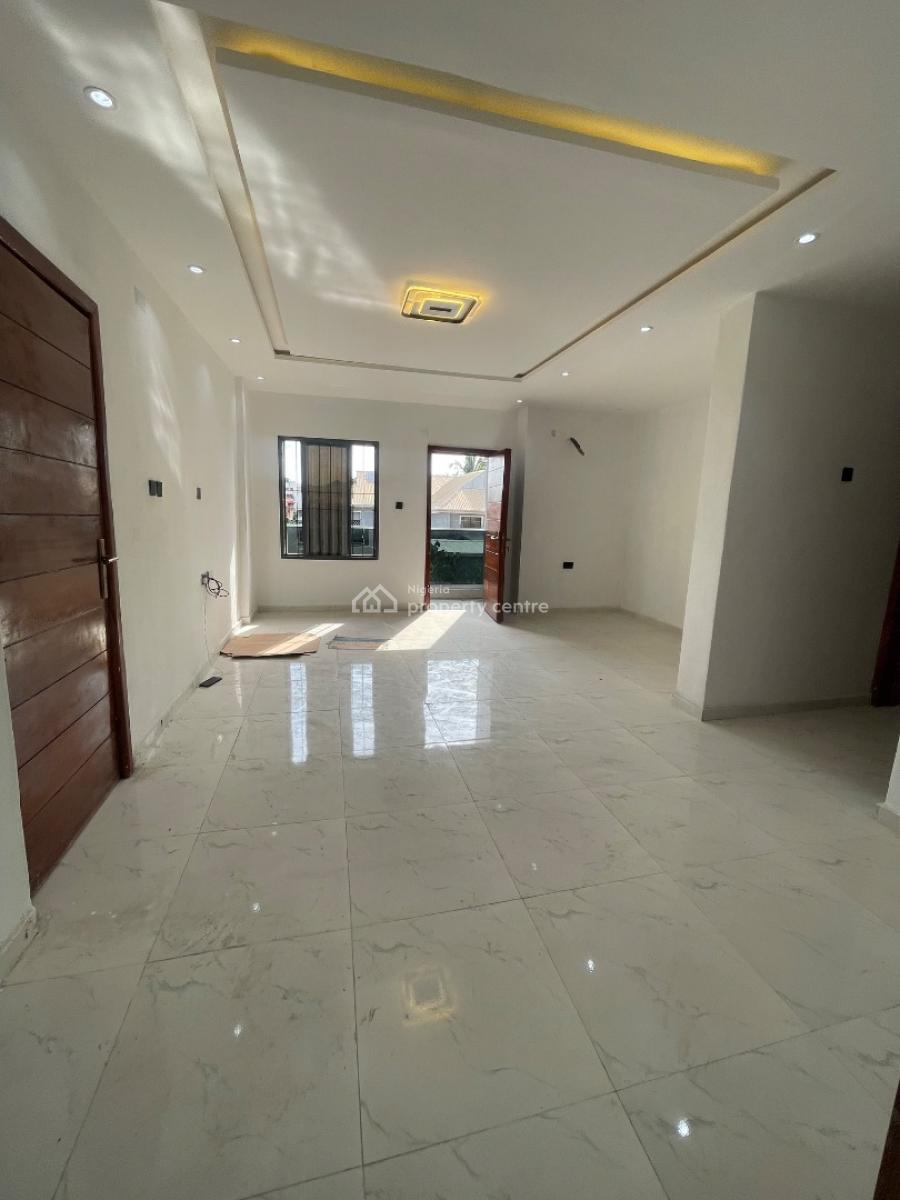 2 Bedroom Bran New Flat, Off Admiralty Way, Lekki Phase 1, Lekki, Lagos, Flat / Apartment for Rent